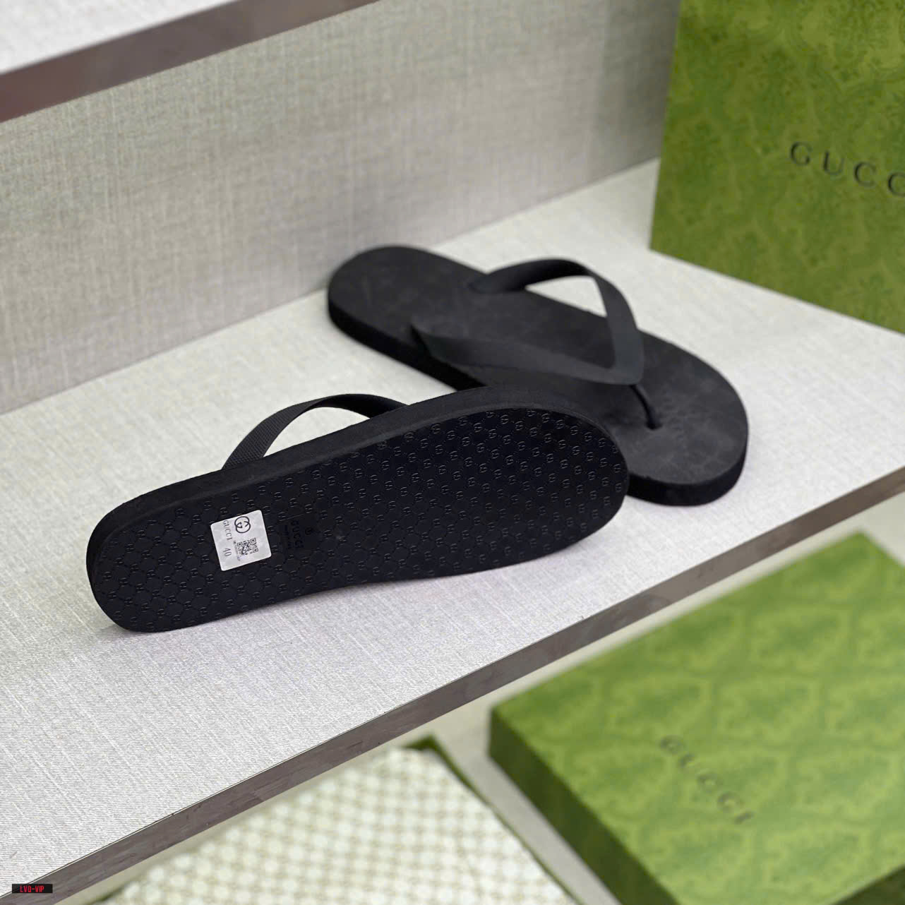 Dép tông, xỏ ngón Gucci GC Đen họa tiết đế Like Auth on web fullbox bill thẻ LVQ